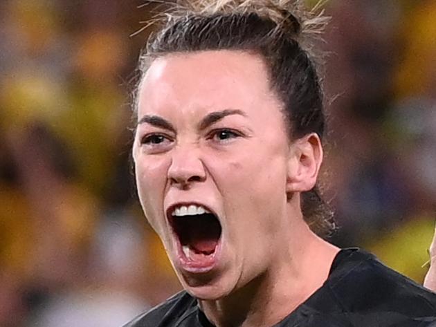 Australia's goalkeeper #18 Mackenzie Arnold is congratulated at the end of the Australia and New Zealand 2023 Women's World Cup quarter-final football match between Australia and France at Brisbane Stadium in Brisbane on August 12, 2023. (Photo by FRANCK FIFE / AFP)