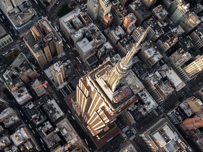 New York City is sinking under the weight if its huge buildings.