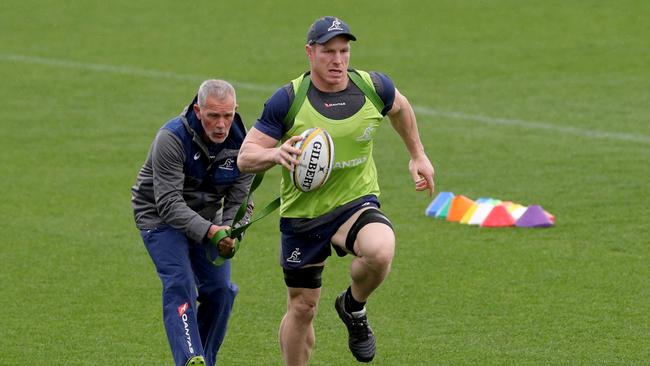 David Pocock is seen during an Australian Wallabies training session at the WACA Ground in Perth, Monday, August 5, 2019. The New Zealand All Blacks and the Australian Wallabies are playing the first of the Bledisloe Cup games at Optus Stadium on Saturday. (AAP Image/Richard Wainwright) NO ARCHIVING