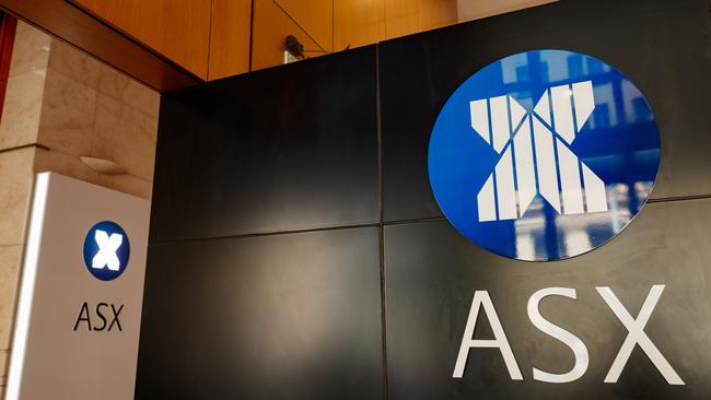 The fall in the ASX 200 ended the dead cat bounce on the market. Picture: NewsWire / Max Mason-Hubers