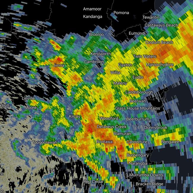 Some heavy storms are remaining slow moving over the Sunshine Coast and D'Aguilar Ranges. Photo: Higgins Storm Chasing