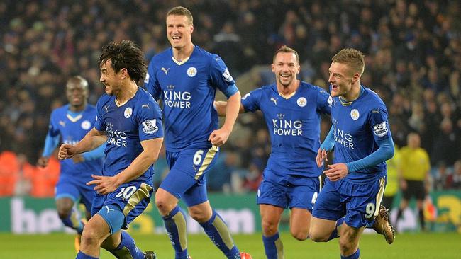 Shaky Leicester restores five-point lead