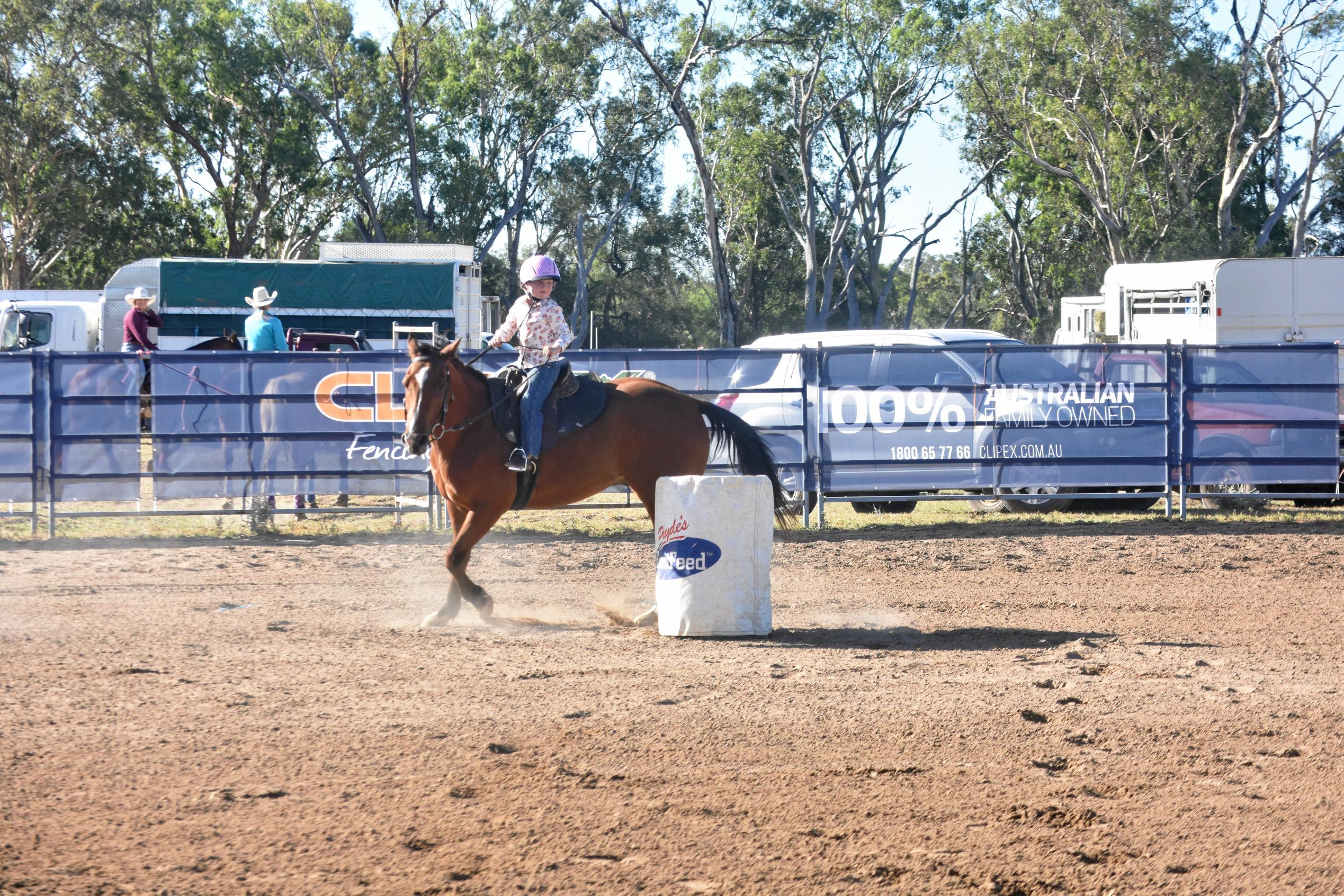 Jake Nolan, under 7's barrel racing, Ayers Jackpot. Picture: Jorja McDonnell