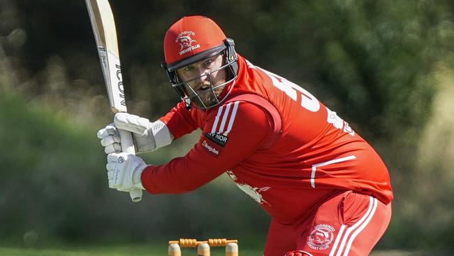 Bobby Wilson batting for Sorrento. He’ll pad up for Dromana next season. Picture: Valeriu Campan