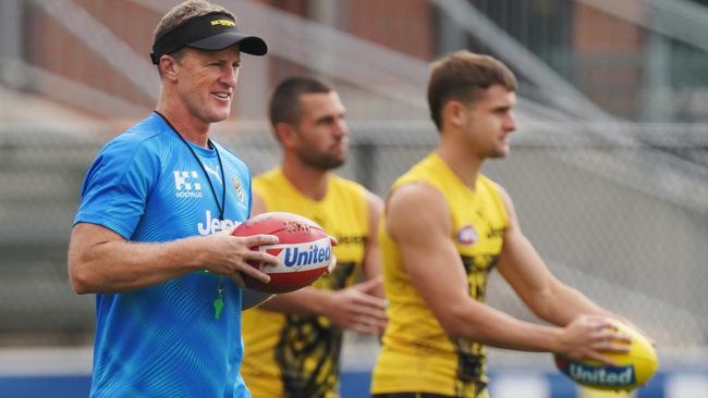 Tigers coach Damien Hardwick prepares for the first AFL game without fans