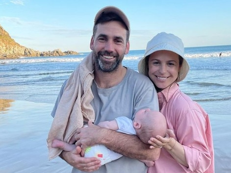 Former Bachelor star Elise Stacy with husband Justin Kosmina and their little boy Leo. Pics: Instagram.