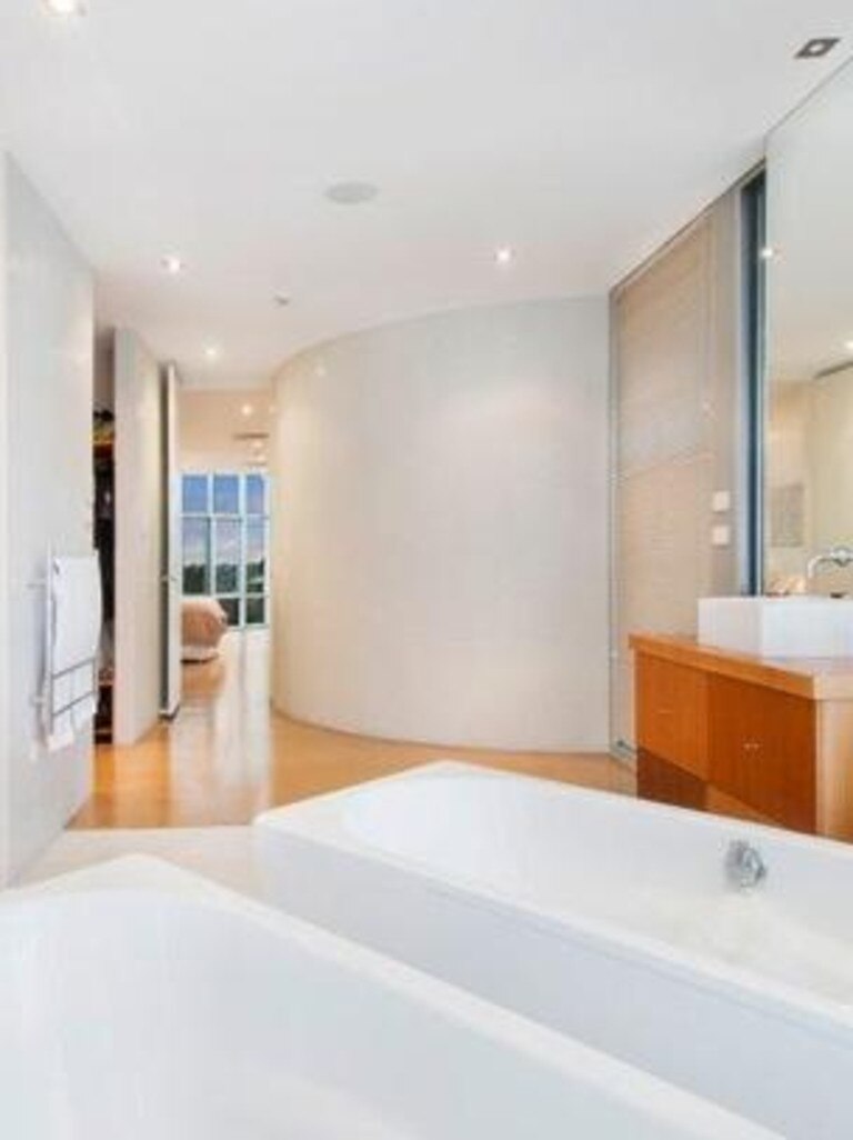 The penthouse included a bathroom with twin tubs. Picture: Realestate.com