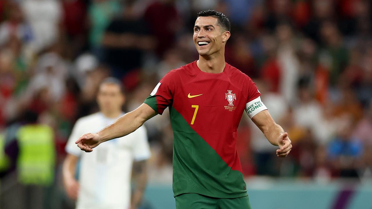 Football news 2022: Cristiano Ronaldo signs deal with Saudi Arabia side Al  Nassr, contract details, Manchester United