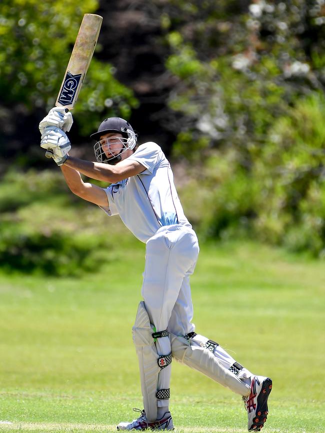 Cleveland batter Mason Gale. Sub districts cricket. Indooroopilly v Cleveland Thornlands. Saturday November 13, 2021. Picture, John Gass