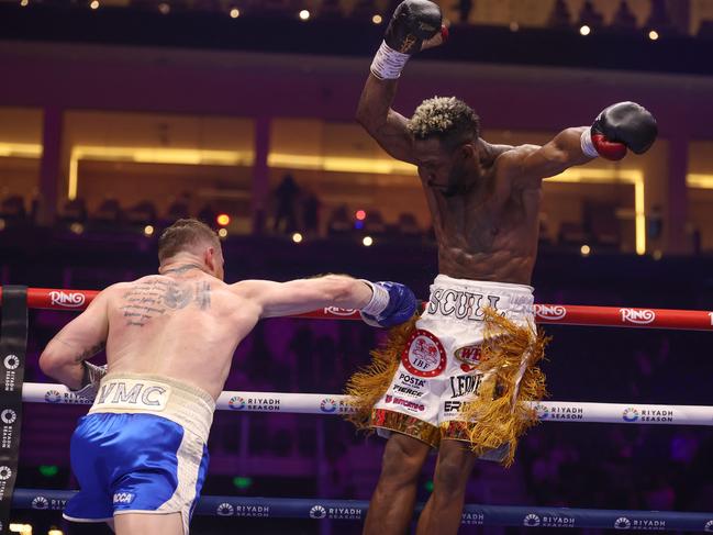 Scull didn’t want to engage. Picture: Richard Pelham/Getty Images