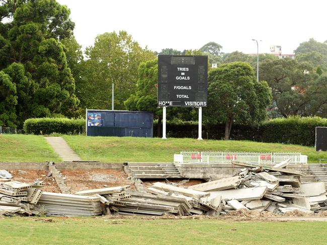 The demolition of Parramatta Stadium continues.