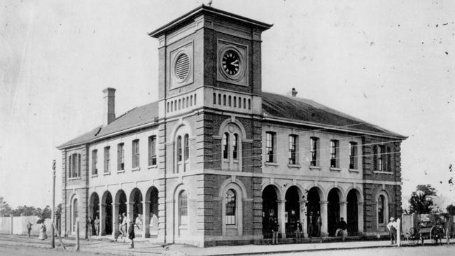 Maryborough Post Office, 1875. A hub of communication and an iconic example of Victorian-era architecture. Source: Moreton Bay &amp; More