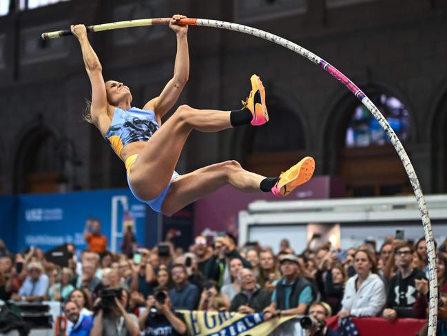 Australia's Nina Kennedy competes in the Women's Pole Vault event of the Diamond League athletics meeting Weltklasse at Zurich's main train station on August 30, 2023. (Photo by Fabrice COFFRINI / AFP)