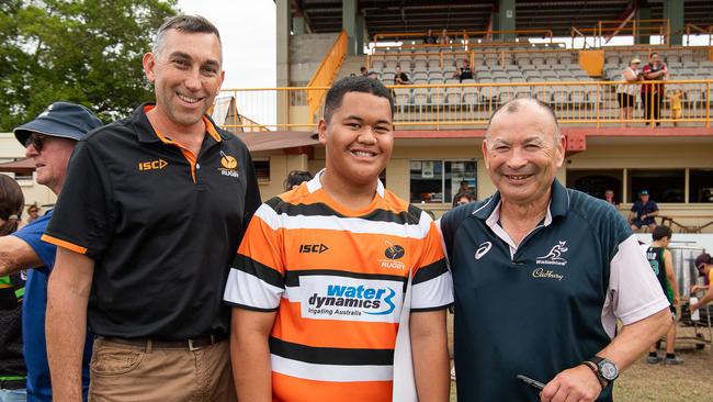 NTRU CEO Nathan McDonald, Tua Reea and Wallabies Coach Eddie Jones as the Wallabies get around the NT Rugby Union community before the 2023 World Cup. Picture: Pema Tamang Pakhrin