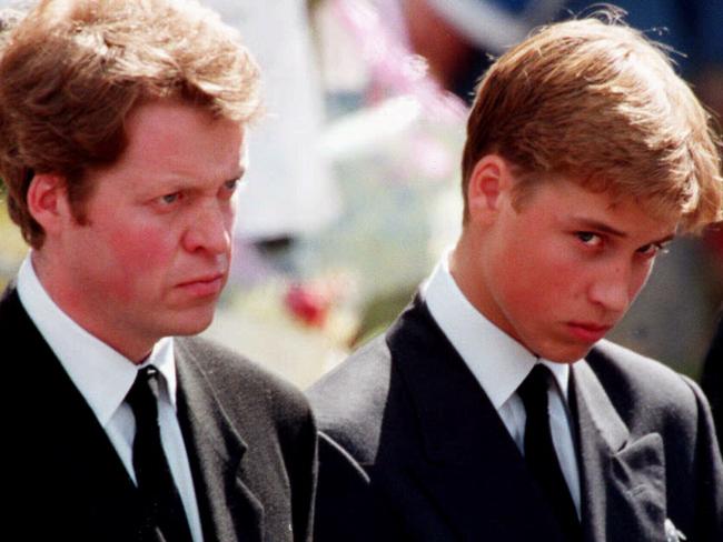 Earl Charles Spencer (L) and Prince William of Wales outside Westminster Abbey in London prior to funeral service for his sister and mother respectively, Diana, Princess of Wales, 06/09/1997.