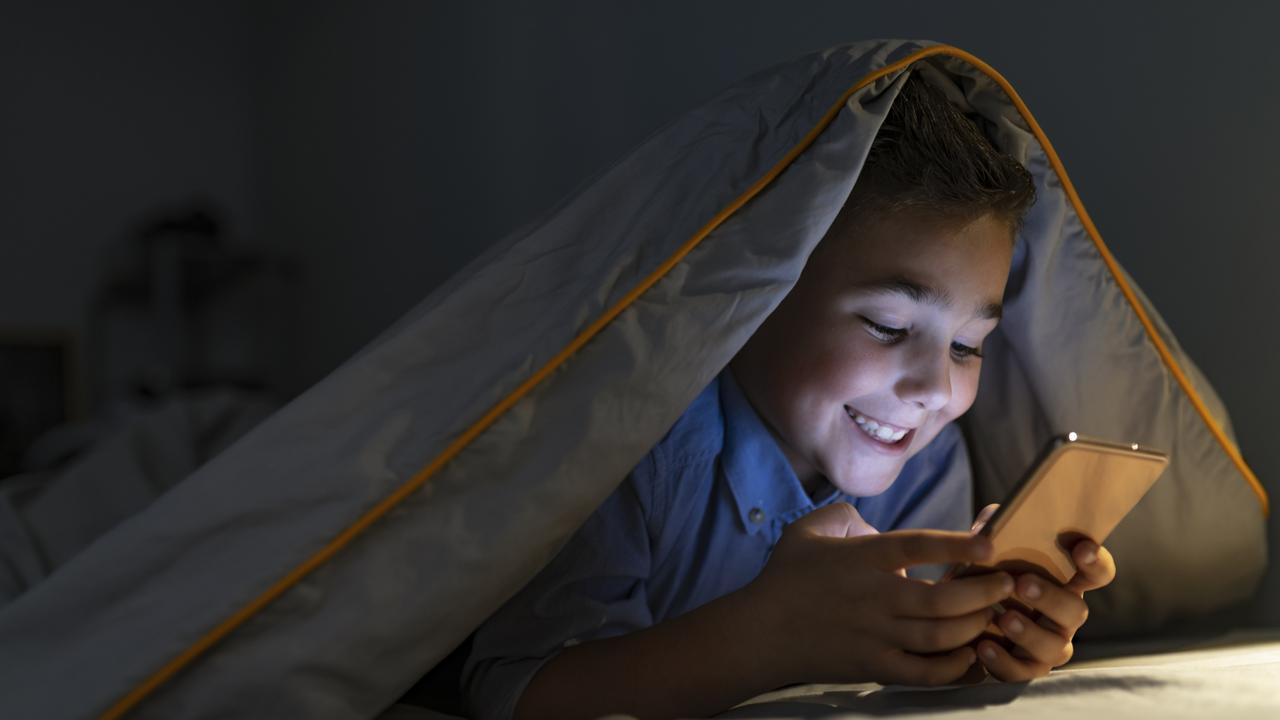 Looking at screens can keep kids awake.