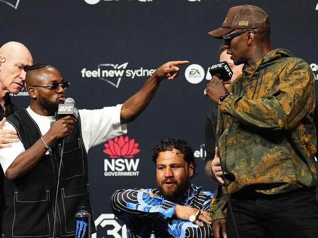 SYDNEY, AUSTRALIA - SEPTEMBER 07: (L-R) Manel Kape of Angola and Israel Adesanya of Nigeria exchange words during the UFC 293 press conference at Qudos Bank Arena on September 07, 2023 in Sydney, Australia. (Photo by Chris Unger/Zuffa LLC via Getty Images)