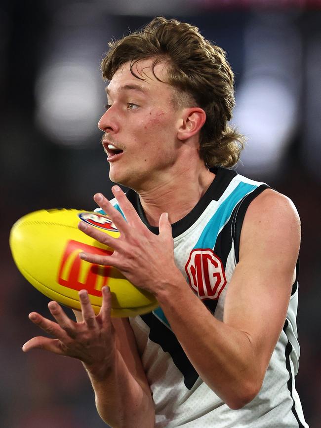 Will Lorenz takes a mark on debut for the Power. Picture: Quinn Rooney/Getty Images.
