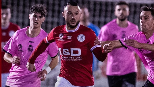 Melbourne Knights and Dandenong Thunder's kit clash.