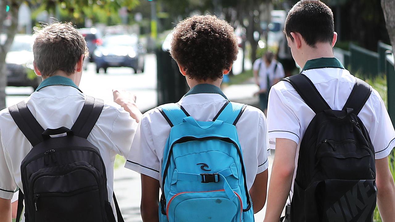 Mental health: NSW Government funds schools to help bullied teens ...