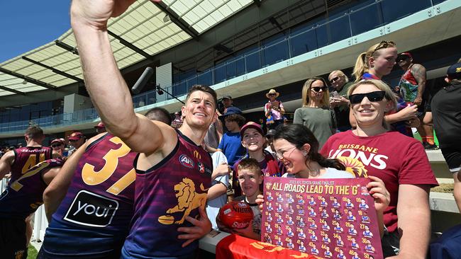 Dayne Zorko signs autographs and takes selfies for fans in Springfield, Brisbane. pic: Lyndon Mechielsen/Courier Mail