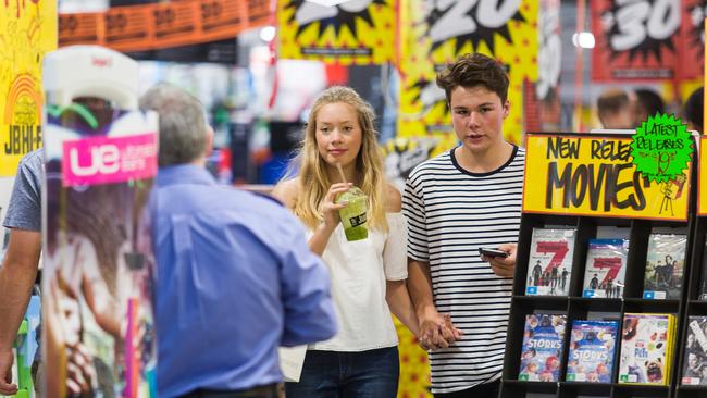 Shoppers will flock to Melbourne’s major shopping centres in the lead-up to Christmas. Picture: Paul Jeffers