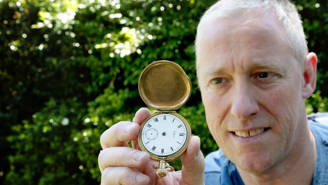 South Turramurra S Nick Watt Has Family Heirloom Pocket Watch Returned After Theft Daily Telegraph