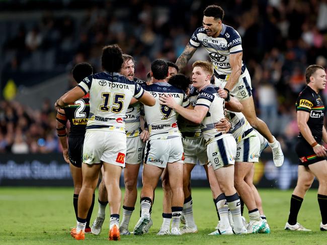 SYDNEY, AUSTRALIA - APRIL 04: Cowboys players celebrate at full-time during the round five NRL match between Penrith Panthers and North Queensland Cowboys at CommBank Stadium, on April 04, 2025, in Sydney, Australia. (Photo by Brendon Thorne/Getty Images)
