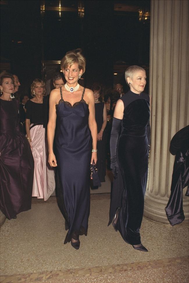 Princess Diana wears Christian Dior at the Met Gala in December 1996. Image credit: Getty Images