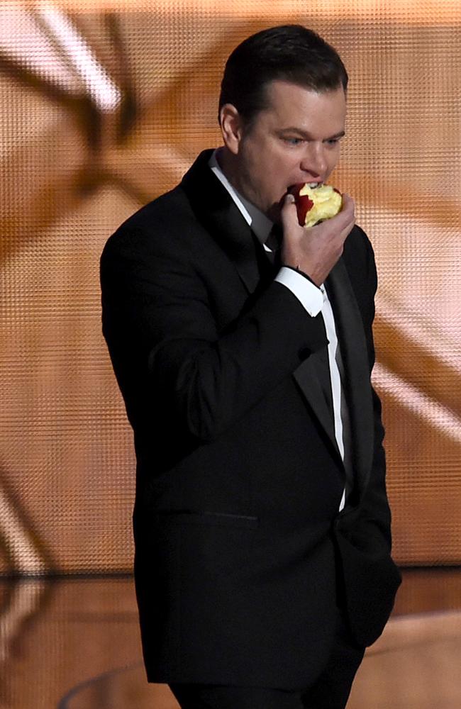 LOS ANGELES, CA - SEPTEMBER 18: Actor Matt Damon speaks onstage during the 68th Annual Primetime Emmy Awards at Microsoft Theater on September 18, 2016 in Los Angeles, California. (Photo by Kevin Winter/Getty Images)