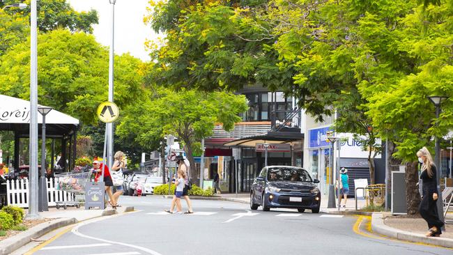 Logan Road, Stones Corner. Thursday January 21, 2021. Picture: Renae Droop