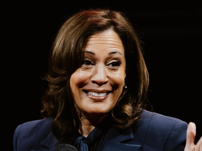 GOLD COAST, AUSTRALIA, NewsWire Photos, 25th MAY 2025: Former US Vice President and Democtatic nominee Kamala Harris attends the 2025 AREC Convention at the Gold Coast Convention and Exhibition Centre, Broad Beach, Queensland. Picture: NewsWire / Social Focus