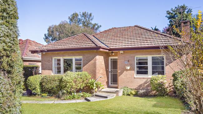 This Denistone house hasn’t changed much since it was bought by the Josephs family in 1950.