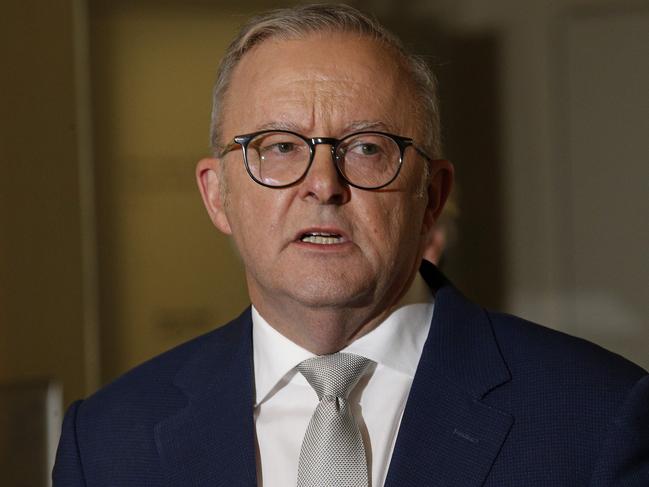 SYDNEY, AUSTRALIA - NewsWire Photos December 11, 2024:  Prime Minister, Anthony Albanese speaks at the Sydney Jewish museum while on a visit with,   Member for Sydney, Tanya Plibersek and Member for Wentworth, Allegra Spender  after recent anti-semitic attacks in Melbourne and another in Sydney. Picture: NewsWire / John Appleyard