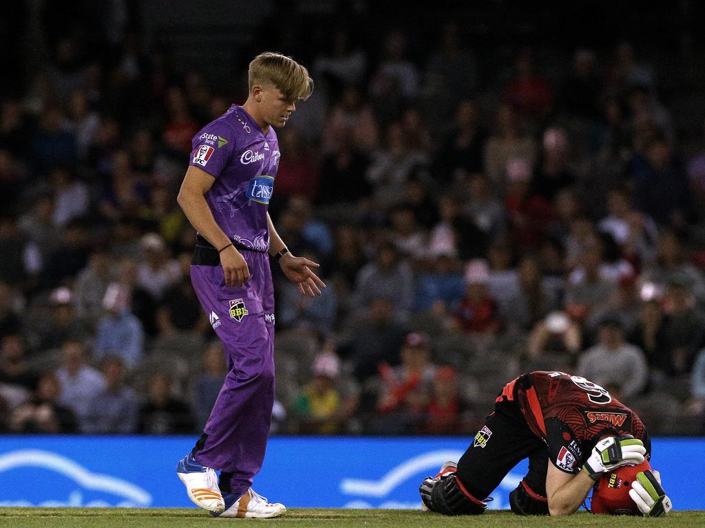 Sam Harper after colliding with Nathan Ellis while playing for the Renegades.