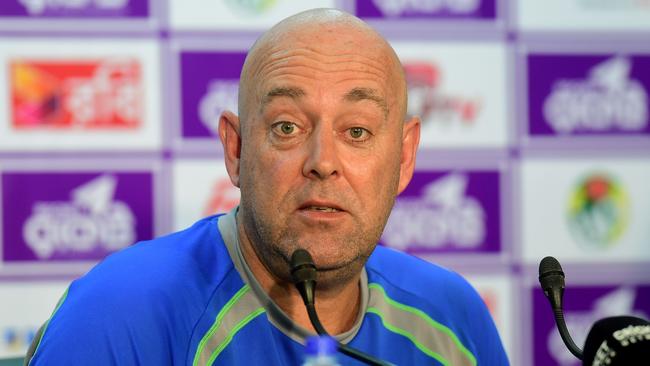 Darren Lehmann has called on Australia’s ex-players to get behind the country.