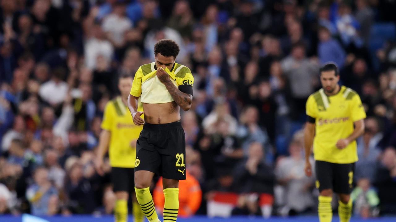 Donyell Malen of Borussia Dortmund looks dejected. (Photo by Alex Pantling/Getty Images)