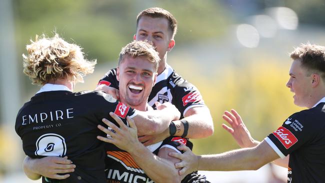 Ourimbah got the crowd going with the opening try of the game. Picture: Sue Graham