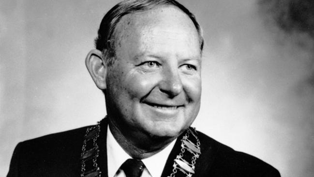 Gold Coast Mayor Denis Pie