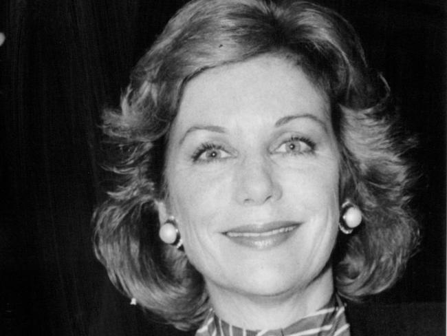 **This picture has a scanned reverse - see associated content at the bottom of the details window**Ita Buttrose, magazine editor, pictured alone 1989+