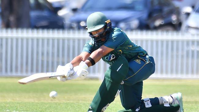 Wynnum-Manly batsman Ali Zaidi University of Queensland Mens 1st Grade v Wynnum-Manly Mens 1st Grade Saturday September 21, 2024. Picture, John Gass