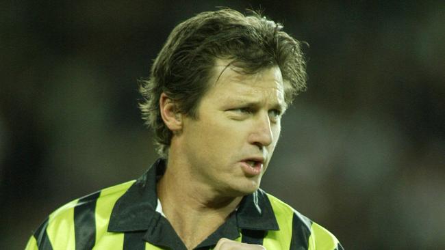 Sept 27 2003 Referee Bill Harrigan during Sydney Roostes vs. Canterbury Bulldogs NRL final at Aussie Stadium. PicMark/Evans. / Rugby / League P/R headshot profile sport