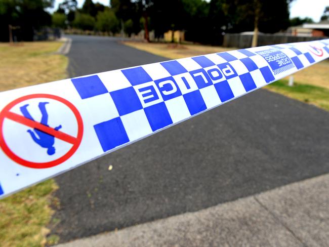 MELBOURNE, AUSTRALIA - NewsWire Photos NOVEMBER 23, 2024: Police investigate an overnight stabbing in the area around Fraser Street Reserve in Hoppers Crossing . Police tape Picture: NewsWire / Andrew Henshaw