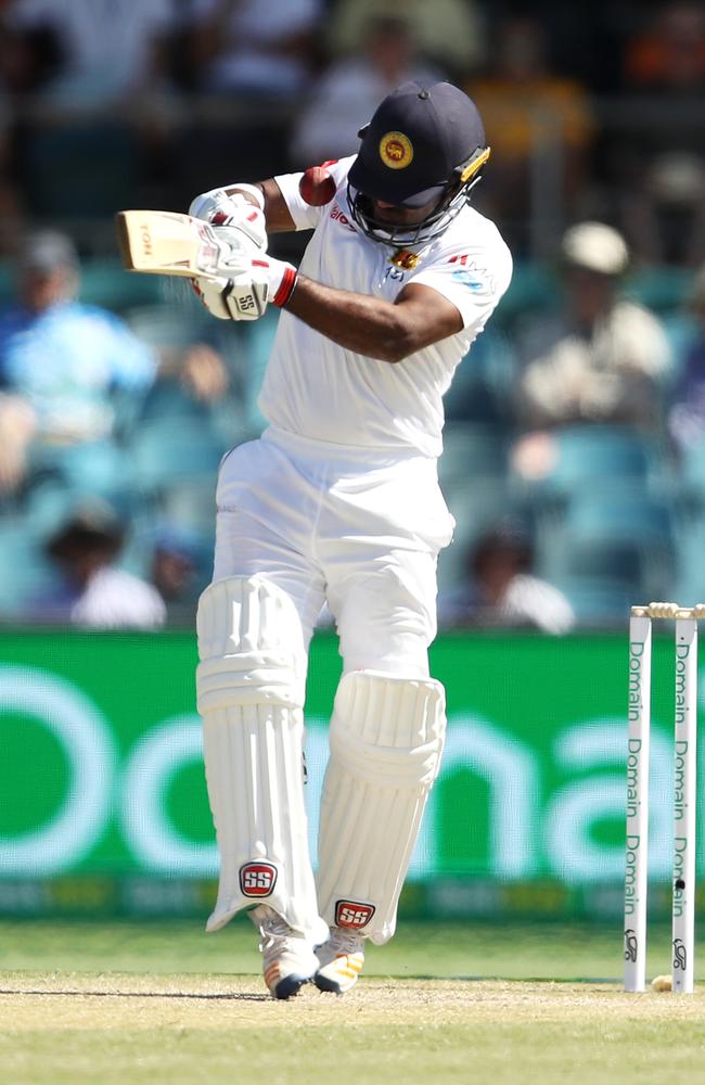 Perera was struck by a short ball in Canberra. (Photo by Mark Kolbe/Getty Images)