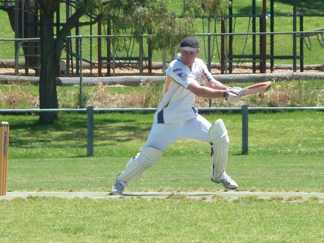 Brad Mentiplay batting for Le Page Park.