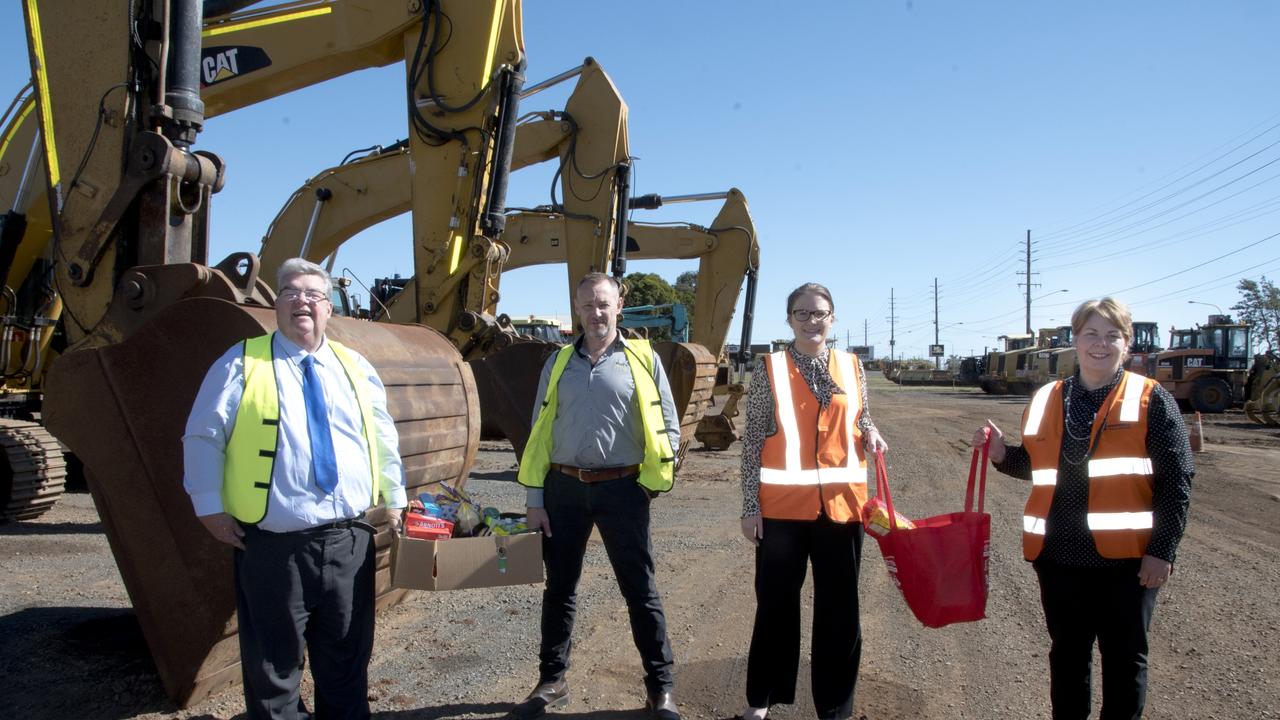 Lifeline CEO Derek Tuffield, Tilly's Crawler Parts general manager Lance Hinrichsen, TSBE export manager oil gas and energy resourses Helen Bates, and Toowoomba Chamber of Commerce marketing manager Deb Robinson. Hope for Hungy Appeal.