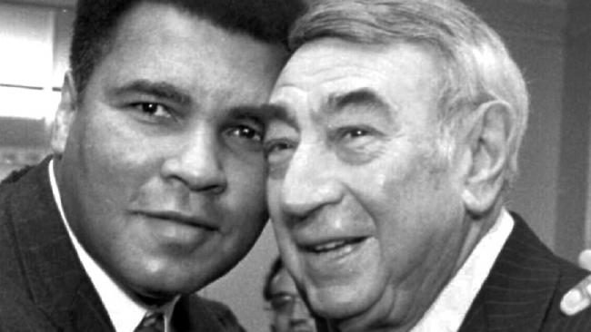 Howard Cosell Championed Boxer Muhammad Ali 