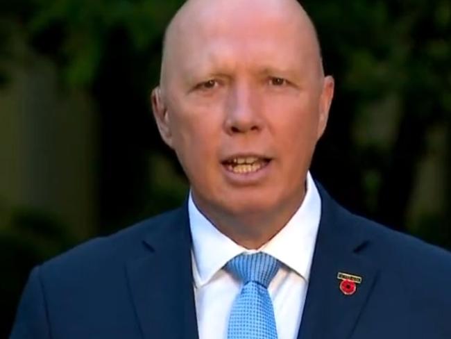 ﻿Dutton unleashes incredible rant over texts