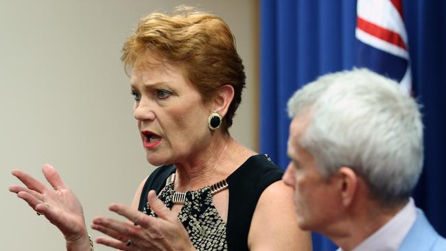 Voters are deserting the major parties for the likes of Pauline Hanson.