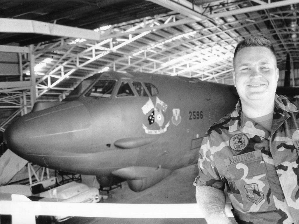 The Darwin Aviation Museum Opened In 1990 With A Mammoth B52 Bomber ...